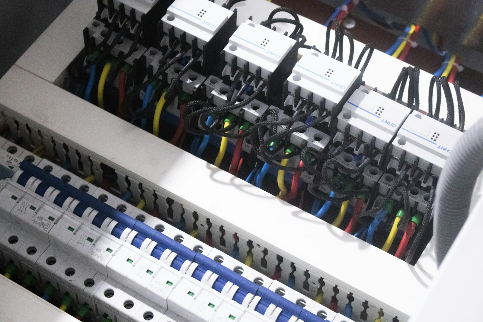 7 Warning Signs Your Home Wiring Needs Attention